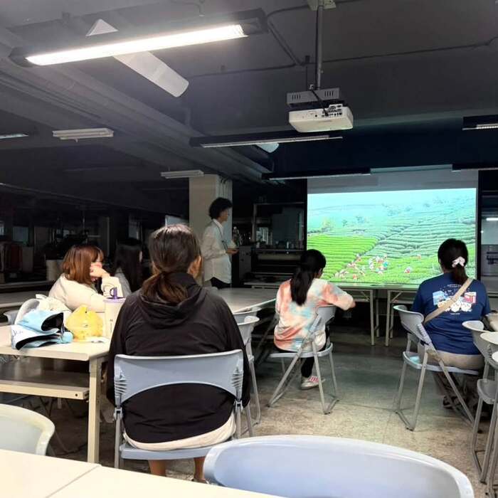 中國文化大學華岡創客中心首場駐校藝術家課程 《鏡頭下的光影與故事》圓滿落幕👏圖片