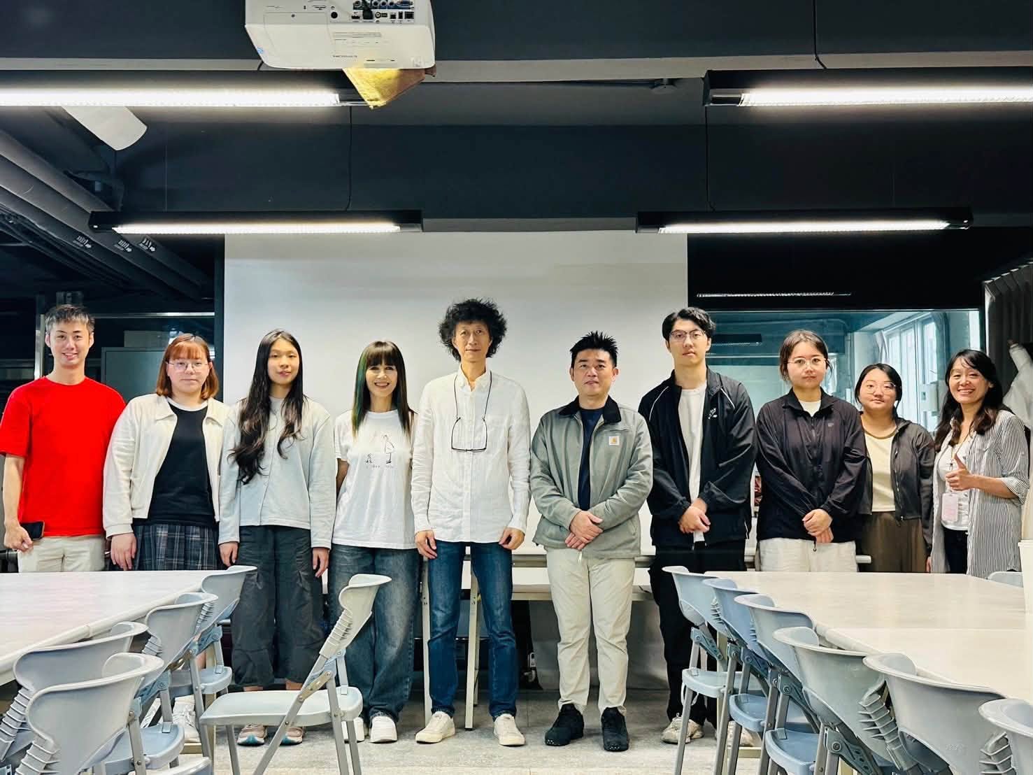 中國文化大學華岡創客中心首場駐校藝術家課程 《鏡頭下的光影與故事》圓滿落幕👏